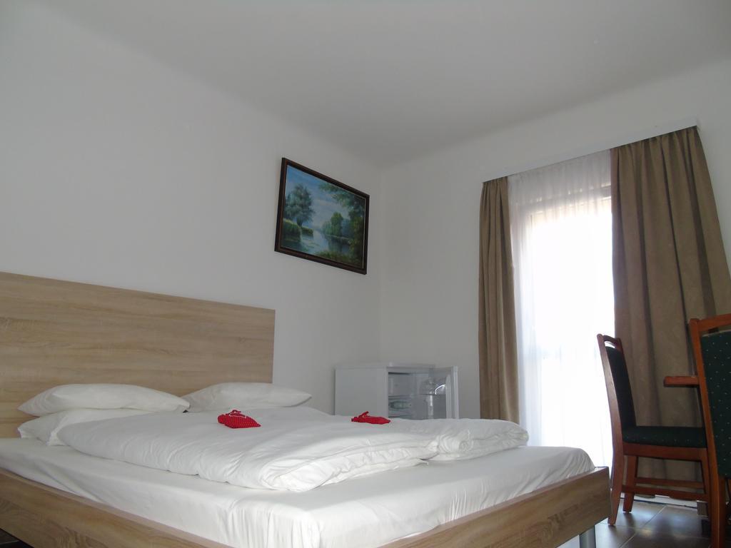 Cafe 168 Bed & Breakfast Vienna Room photo