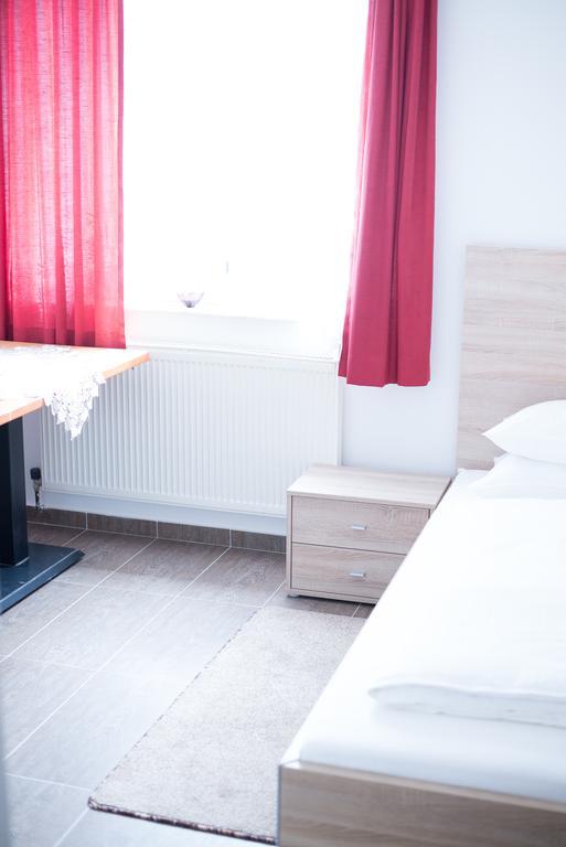 Cafe 168 Bed & Breakfast Vienna Room photo